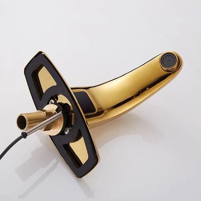 Sensor automático da higiene do torneira do banheiro do ODM Smart Touchless do OEM